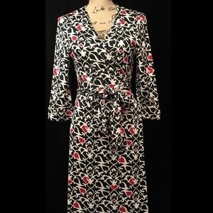 𝅺diane Von Furstenberg JULIAN Wrap dress, long sleeves, 100% silk, Women’s 12